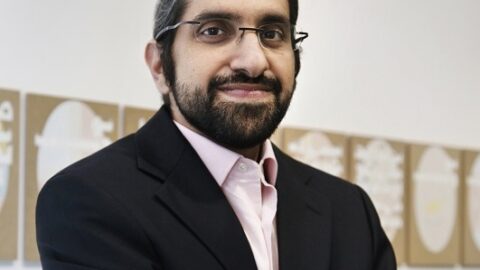 Sultan Al Qassemi – Tweeting in Arab world