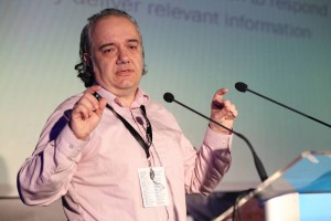 Zoran Kuret – What Can CRM do for Government Monitoring?