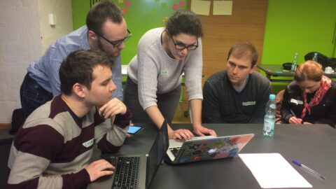 TransparenCEE workshop at POINT conference: Data storytelling for change